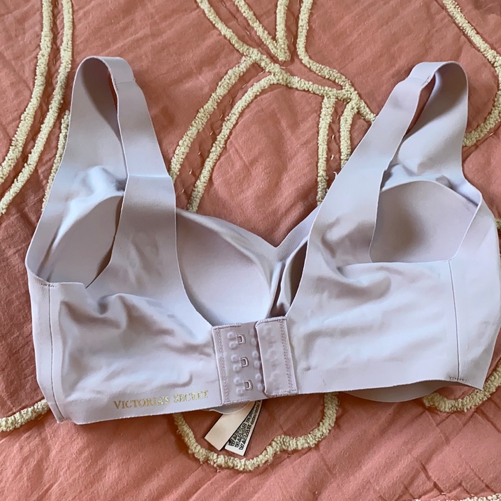 Light pink bra
